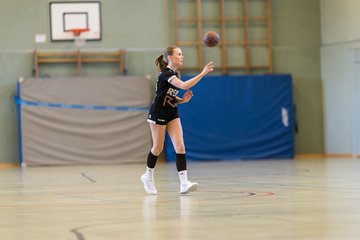 Bild 114 - wBJ SV Henstedt Ulzburg - Bramstedter TS : Ergebnis: 27:15
